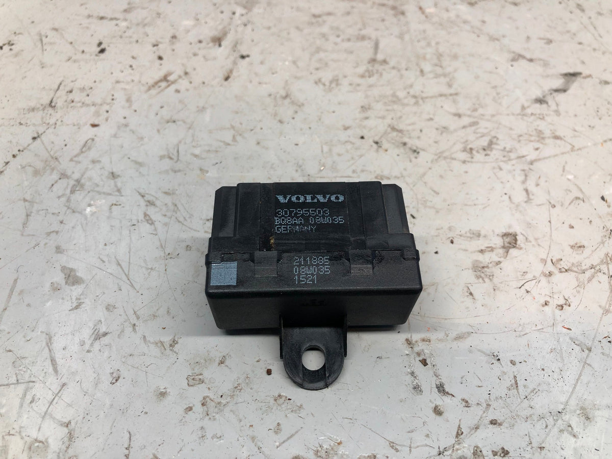 Freelander 2 Heated Seat Relay Module 30795503 Land Rover 2006 to 2011