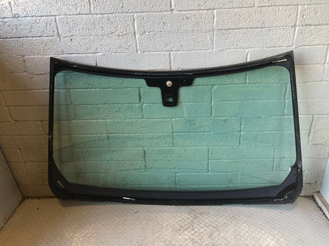 Range Rover L405 Windscreen Complete Glass Double Glazed Heated L15056
