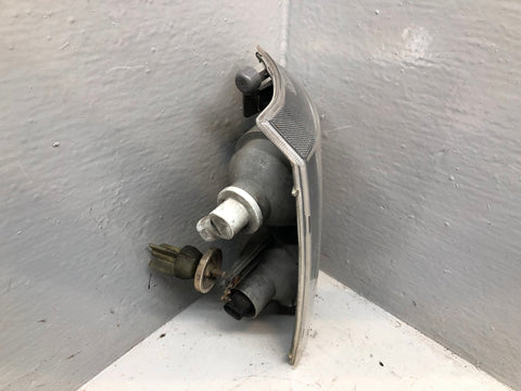 Range Rover L322 Indicator Side Light Off Side Front Spares or Repairs R13016