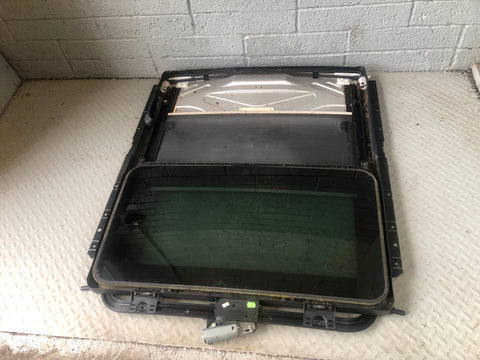 Range Rover L322 Sunroof Glass Cartridge Frame Assembly 2002 to 2006 K15046