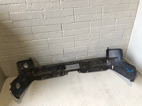 Discovery 4 Rear Bumper with Reflectors Santorini Black Land Rover K30075