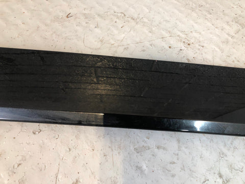 Discovery 4 Tailgate Trim External Lower Santorini Black Land Rover 2009 to 2014