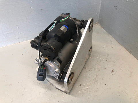 Air Suspension Compressor AMK Style Discovery 3 4 Range Rover Sport D15056