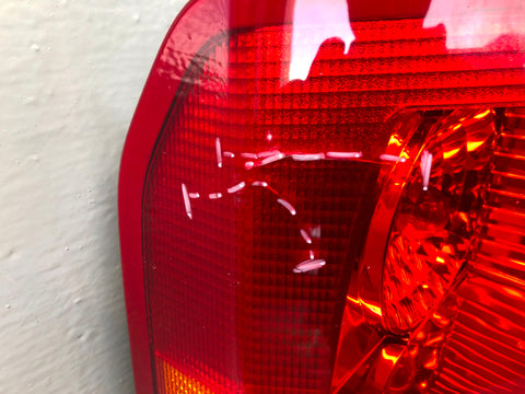 Discovery 3 Tail Light Cluster Near Side Rear XFB000573 2004 to 2009 K21105