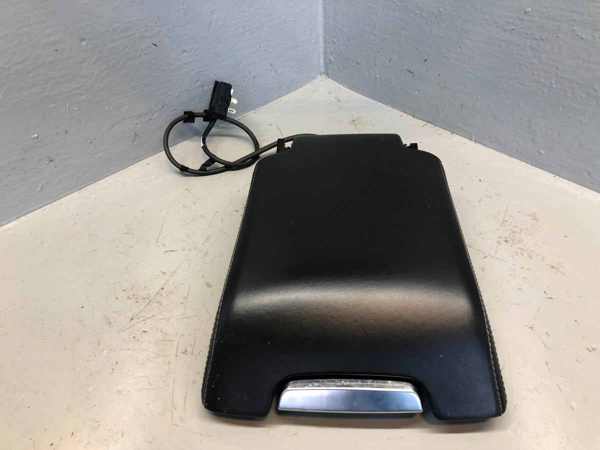 Discovery 4 Armrest Centre Console Black Leather Land Rover 2009 to 2016 L17036