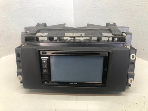Alpine INE-W9708T Head Unit Sat Nav Screeen with Pioneer Amplifier Kit K15043
