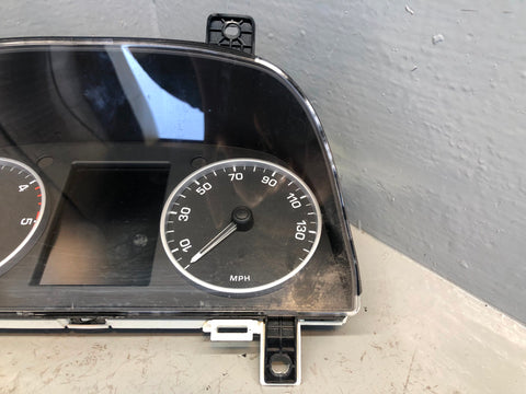 Discovery 4 Instrument Cluster 3.0 TDV6 AH22-10849-DJ Land Rover 2009 to 2013