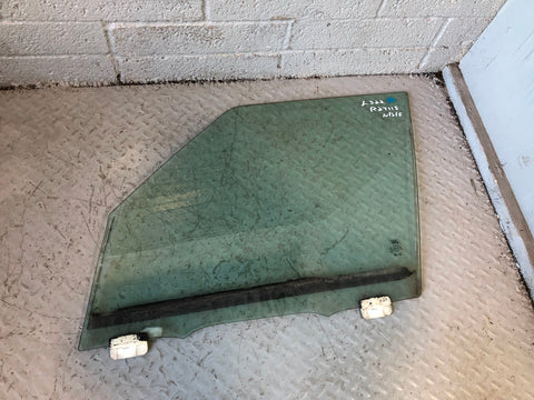 Range Rover L322 Window Glass Double Glazed Near Side Front 2006 to 2012 R27115
