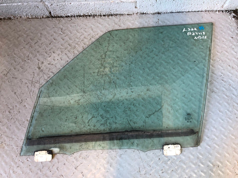 Range Rover L322 Window Glass Double Glazed Near Side Front 2006 to 2012 R27115