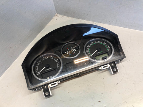 Discovery 3 Instrument Cluster 2.7 TDV6 YAC500097 Land Rover 2004 to 2007 K21105