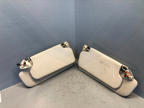 Range Rover L322 Sun Visors Mirrors and Lights Ivory 2005 to 2013 R27115