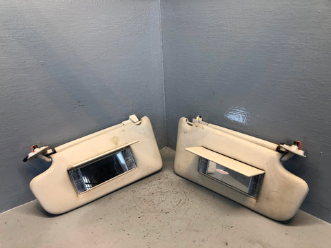 Range Rover L322 Sun Visors Mirrors and Lights Ivory 2005 to 2013 R27115