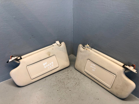 Range Rover L322 Sun Visors Mirrors and Lights Ivory 2005 to 2013 R27115