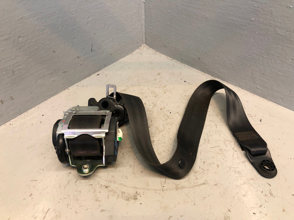 Discovery 3 Seat Belt Off Side Front Black Land Rover 2008 to 2009 Type 1