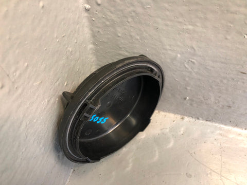 Range Rover Sport Headlight Bulb Cap for Xenon Hella 147353-00 2005 to 2009