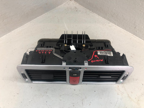 Range Rover L322 Dashboard Centre Air Vents JBD000022PUY 2002 to 2006 K15046