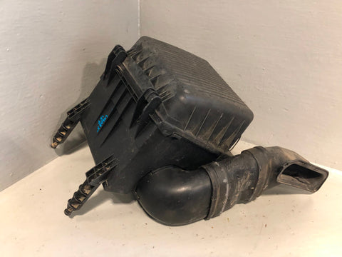 Discovery 2 Air Box Filter Housing TD5 15p Land Rover 2002 to 2004 L06085
