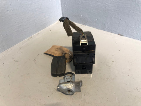 Freelander 2 Ignition Barrel with 1 Key Door Lock Land Rover 2006 to 2015 R22085