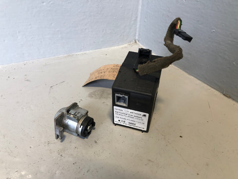 Freelander 2 Ignition Barrel with 1 Key Door Lock Land Rover 2006 to 2015 R22085