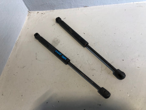 Range Rover L405 Bonnet Lift Gas Struts Pair CK52-16C826-AC 2013 to 2017
