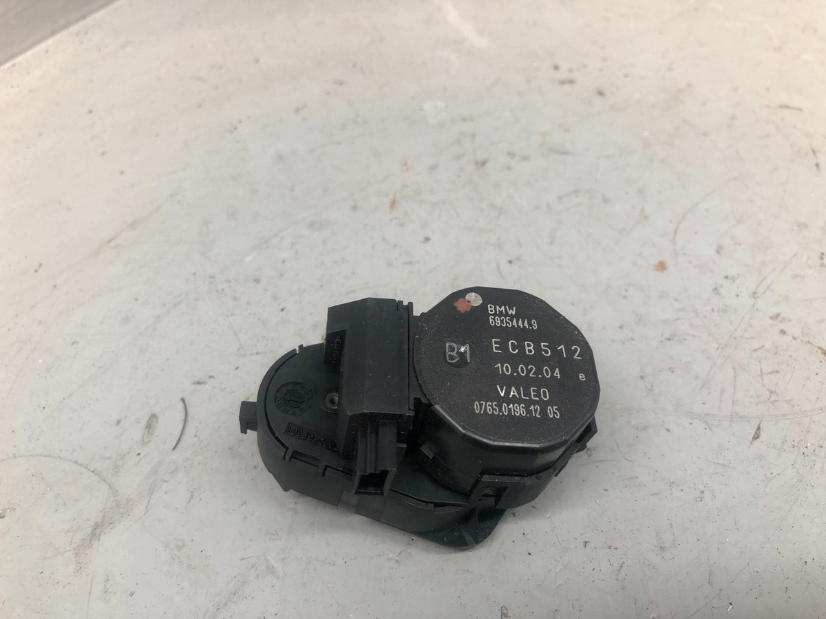 Range Rover L322 Heater Flap Motor Actuator Near Side ECB512 2002 to 2006