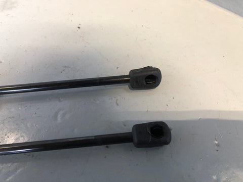 Range Rover L405 Bonnet Lift Gas Struts Pair CK52-16C826-AC 2013 to 2017