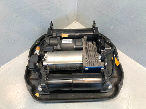 Range Rover L322 Air Suspension Compressor Pump AMK RQU500302 R27115