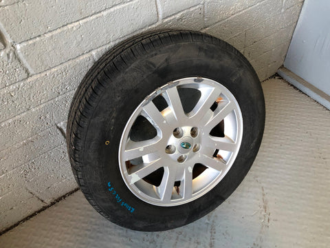 Freelander 2 Alloy Wheel and Tyre 17" Land Rover 235/65R17 2006 to 2015 R21105C