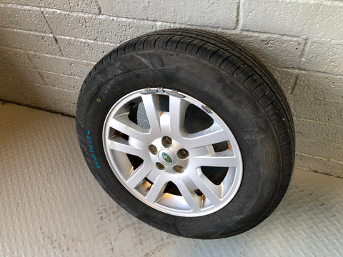 Freelander 2 Alloy Wheel and Tyre 17" Land Rover 235/65R17 2006 to 2015 R21105C