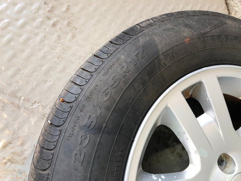 Freelander 2 Alloy Wheel and Tyre 17" Land Rover 235/65R17 2006 to 2015 R21105C