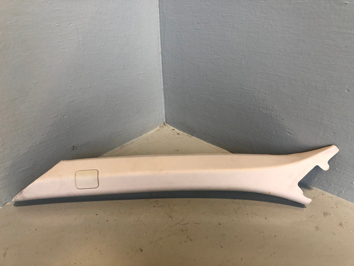 Discovery 4 A Pillar Trim Cover Interior Near Side Front Land Rover 2009 to 2016