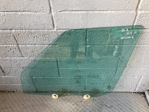 Discovery 3 Window Glass Near Side Front Land Rover 2004 to 2009 K12016
