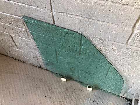 Discovery 3 Window Glass Near Side Front Land Rover 2004 to 2009 K12016