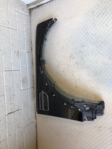 Discovery 4 Front Wing Off Side Santorini Black LRC 820 2009 to 2016 L17036