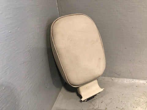 Discovery 2 3rd Row Dickie Seat Drop Down Headrest Land Rover L06085
