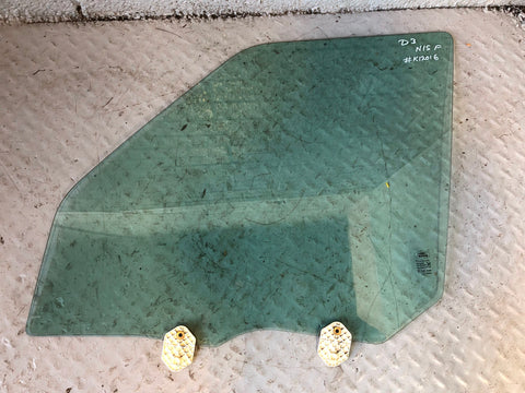 Discovery 3 Window Glass Near Side Front Land Rover 2004 to 2009 K12016