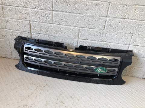 Discovery 4 Grille Front Santorini Black Land Rover 2009 to 2016 L17036
