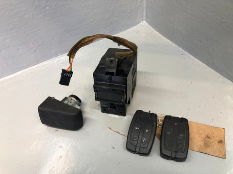 Freelander 2 Ignition Barrel with 2 Key Door Lock Land Rover 2006 to 2015 R21105