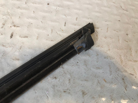 Discovery 2 Weather Strip Seal Off Side Rear Window Trim Land Rover 1998 to 2004