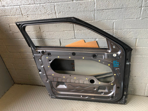 Range Rover Evoque Door Near Side Front Corris Grey Bare L538 3 Door L27105