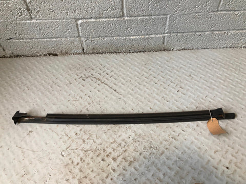 Discovery 2 Weather Strip Seal Off Side Front Window Land Rover 1998 to 2004