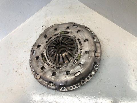 Discovery 3 Clutch Friction and Pressure Plate  2.7 TDV6 2004 to 2009 K05036