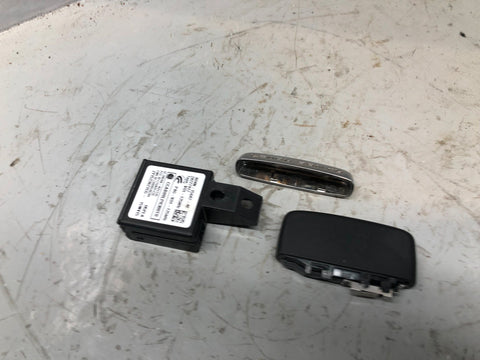 Range Rover Evoque Key Fob Remote and Receiver Unit L538 2011 to 2015 L10115