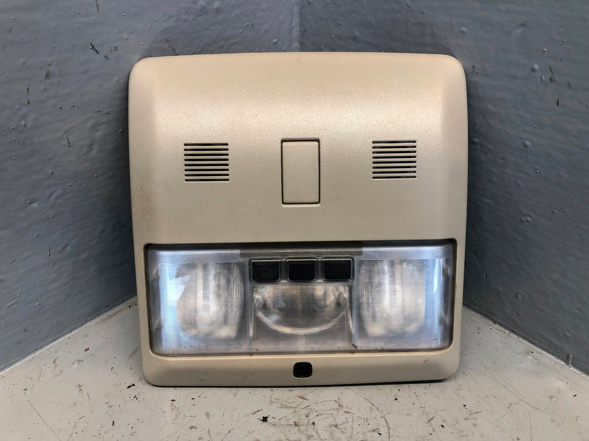 Discovery 3 Interior Light Front XDE500041LUM Land Rover 2004 to 2009