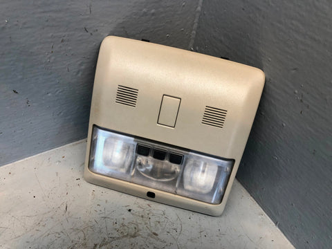 Discovery 3 Interior Light Front XDE500041LUM Land Rover 2004 to 2009