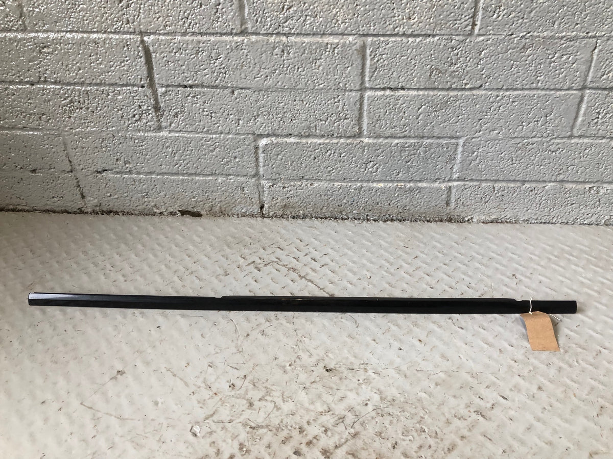 Range Rover L405 Window Weather Strip External Off Side Rear Black 2013 to 2017