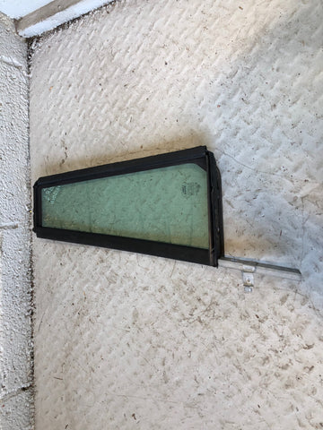 Discovery 3 Window Glass Door Off Side Rear Quarter Land Rover Standard Tint