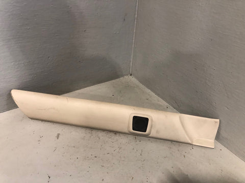Discovery 2 Interior A Pillar Trim with Speaker Land Rover Off Side Front