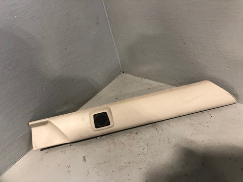 Discovery 2 Interior A Pillar Trim with Speaker Land Rover Off Side Front