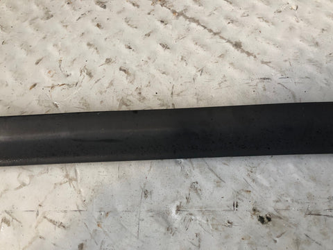 Discovery 2 Weather Strip Seal Near Side Front Window Trim Land Rover